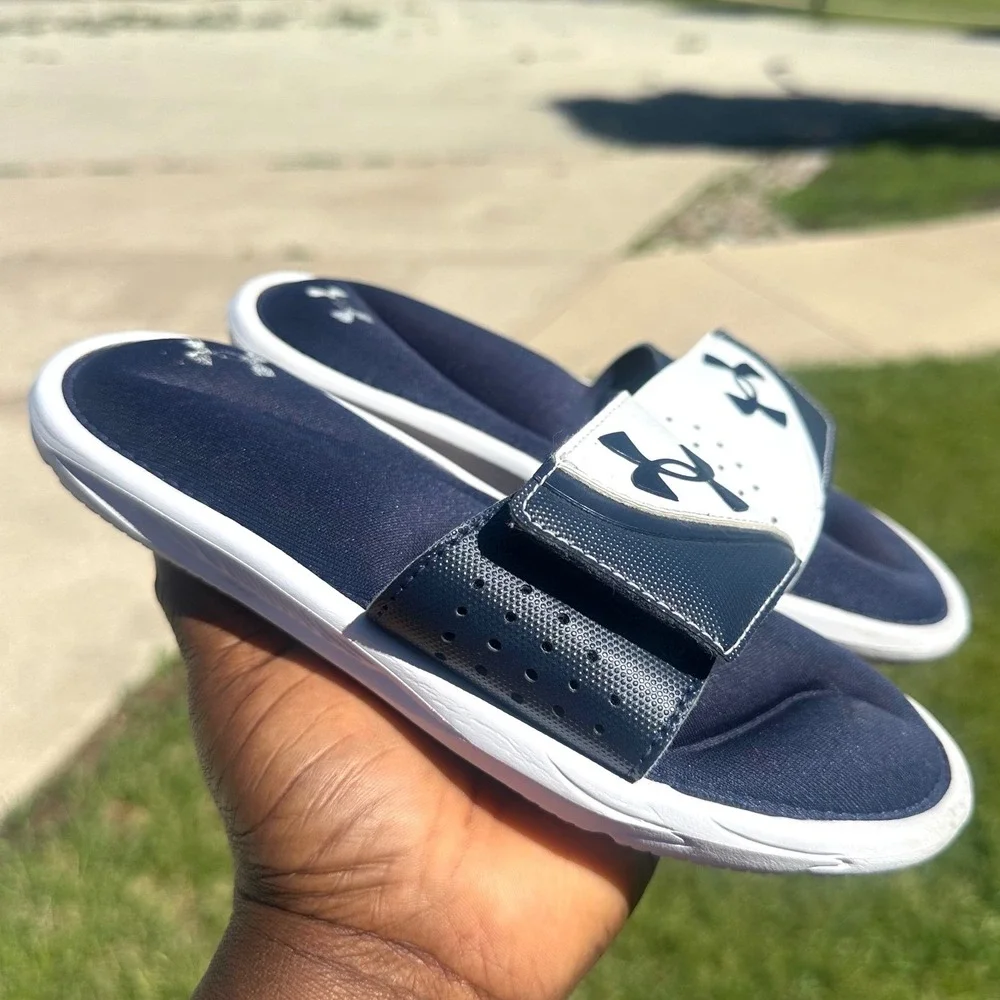 Under Armour Ignite VI Little‎ Kids Slide Sandals Size 2Y Navy Blue White Shoes